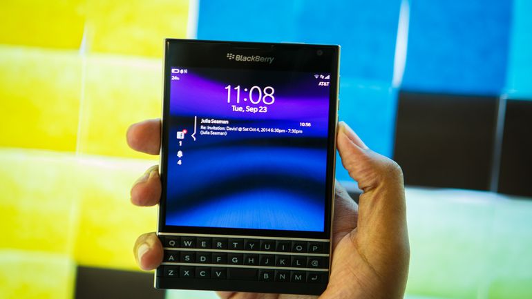 blackberry-passport-4932-002