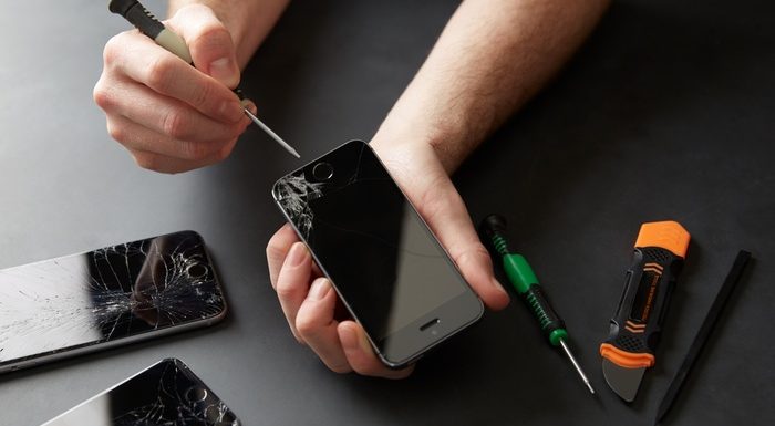 Get your iPhone Screen Replaced with Ease