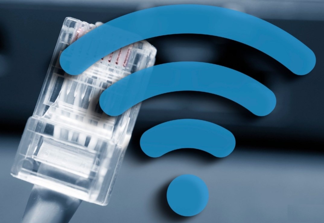 wi-fi-vs-ethernet-is-wired-connection-better-tech-web-space