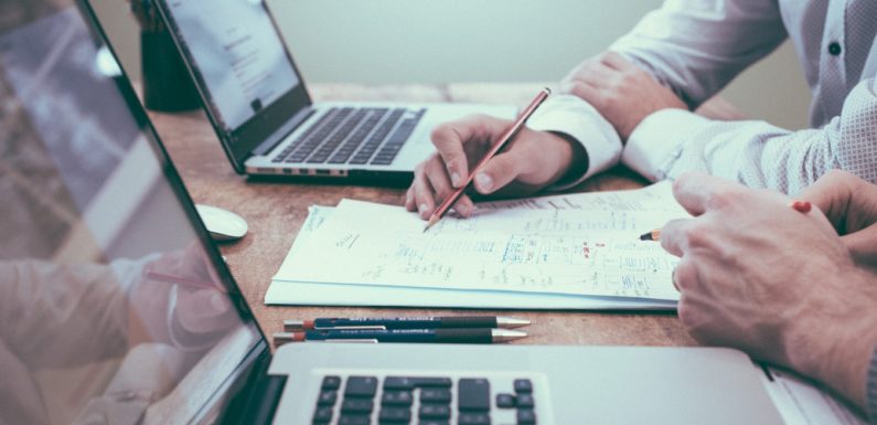 5 Ways Smarter Invoicing Can 10x Your Business Cash Flow in Weeks