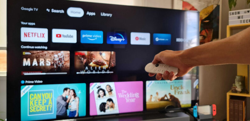 Chromecast Ultra vs Chromecast With Google TV: The Pros and Cons to Consider