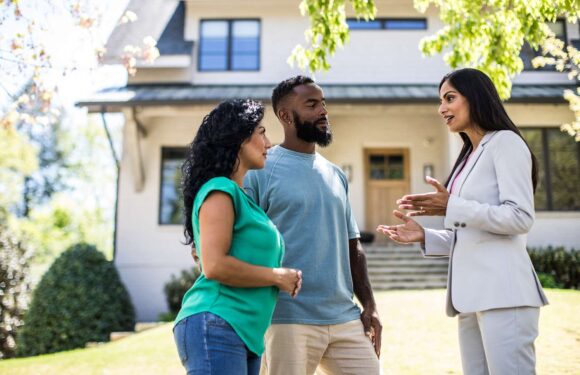 6 Ways the Government Is Working to Close the Minority Homeownership Gap