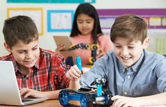 Good Reasons To Teach Robotics To Children