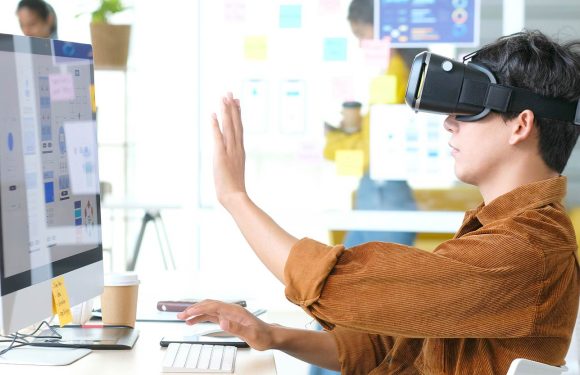 How AR & VR Are Shaping the Future of Mobile Applications?