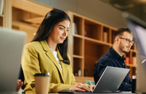Tapping Into the Potential of Live Stream Data with Web Scraping Services 